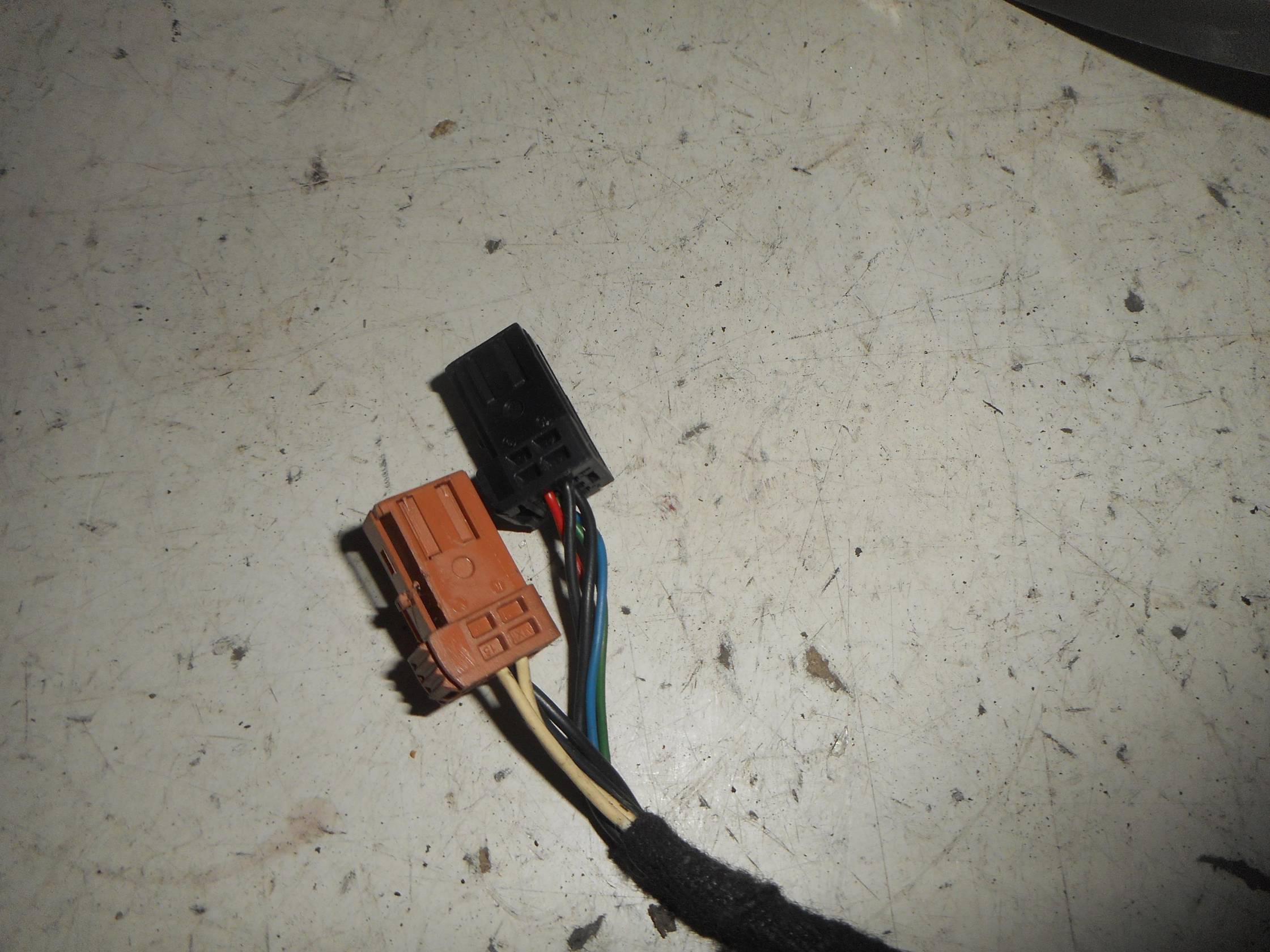 Retrovisore est. regolaz. elettr. dx.